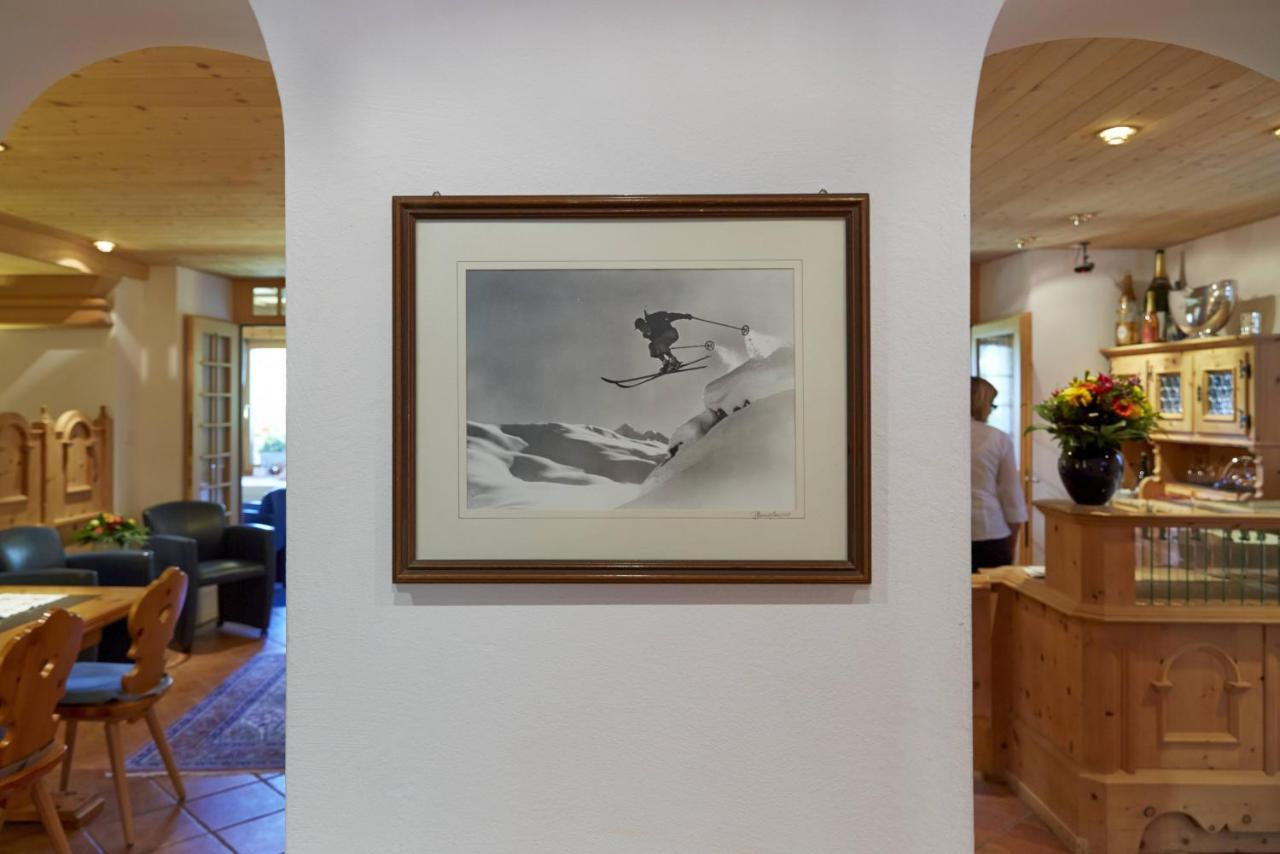 Casanna Hotel Davos City Center エクステリア 写真