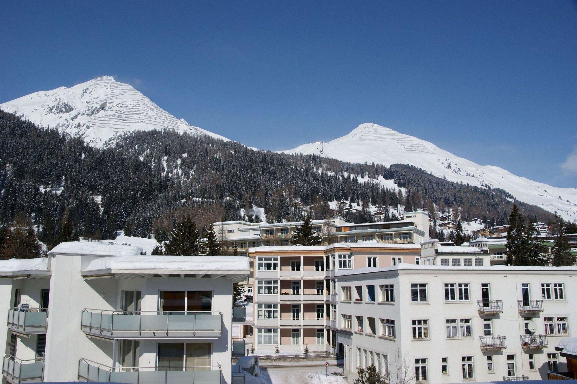 Casanna Hotel Davos City Center エクステリア 写真